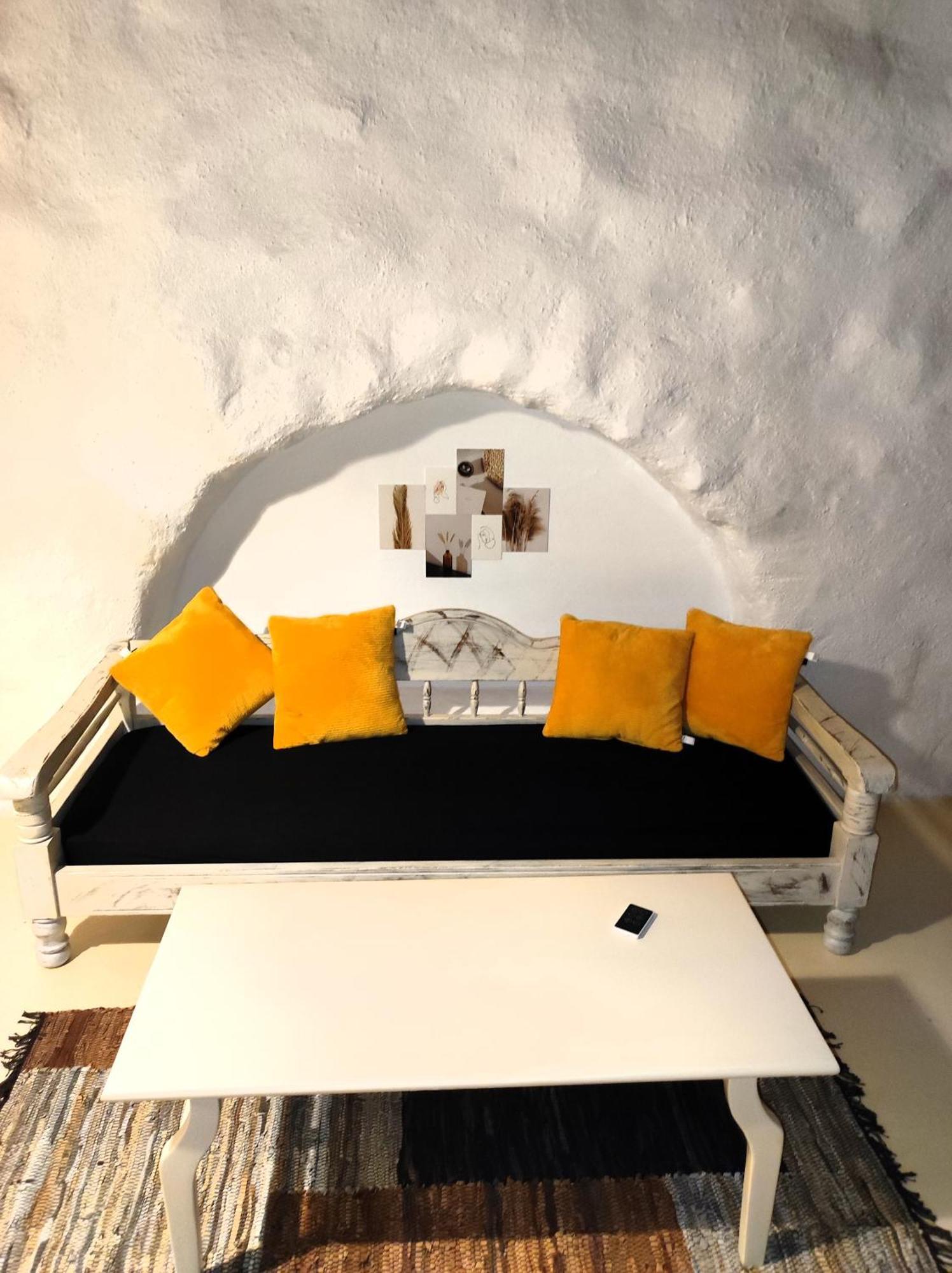 Pyrgi Artemis Place Mykonos Town Exterior foto